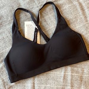 Lululemon Woman’s Sports Bra Medium Support 32C
